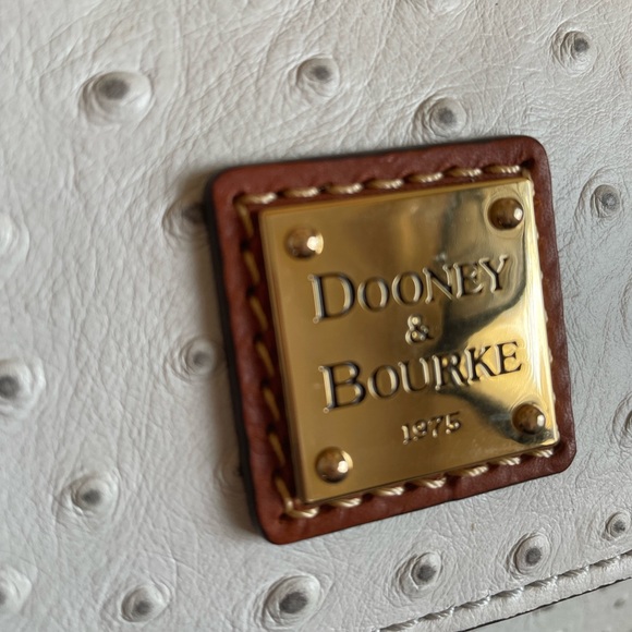 DOONEY & BOURKE OSTRICH EAST WEST FLAP SHOULDER BAG IN FOG✨ - Picture 7 of 14